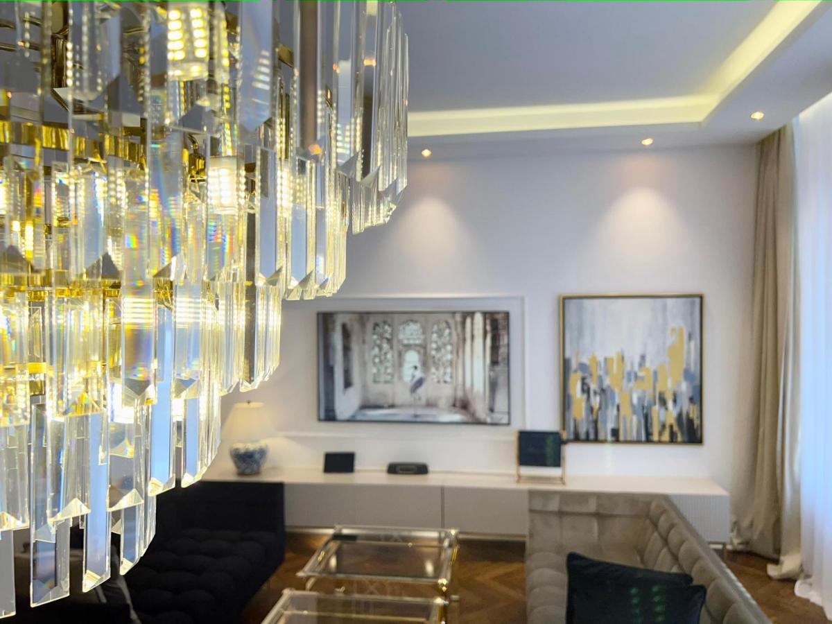 Luxury Apartments Mondrian Market Square III Warsaw Luaran gambar